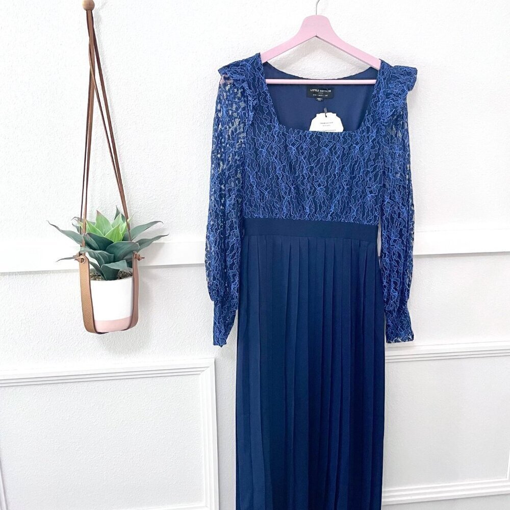 NWT Little Mistress Lace Detail Midaxi Dress in Navy Size US 6 - Picture 2 of 9